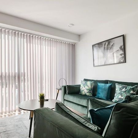 Beautiful 2 Bed Apartment In A Converted Mill Leeds  Eksteriør bilde